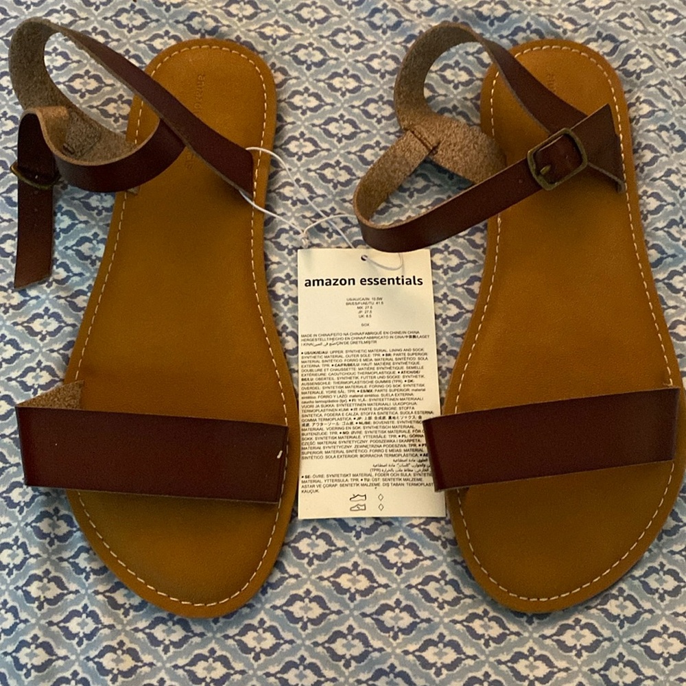 Amazon Essential Sandals Women Size 11 Brown